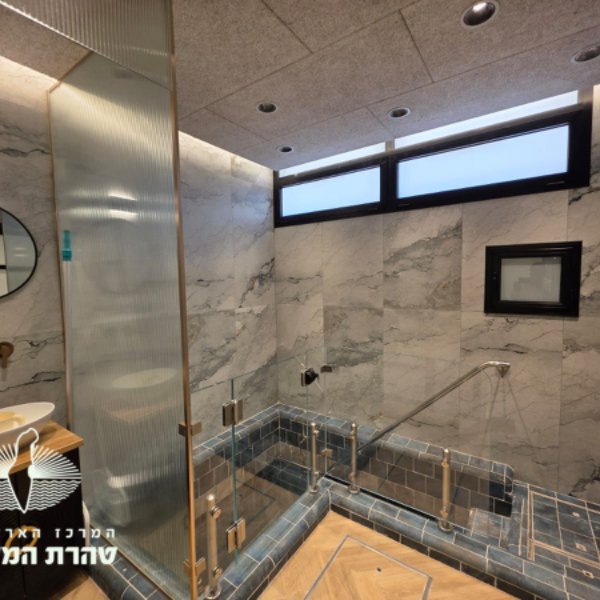 gallery picture